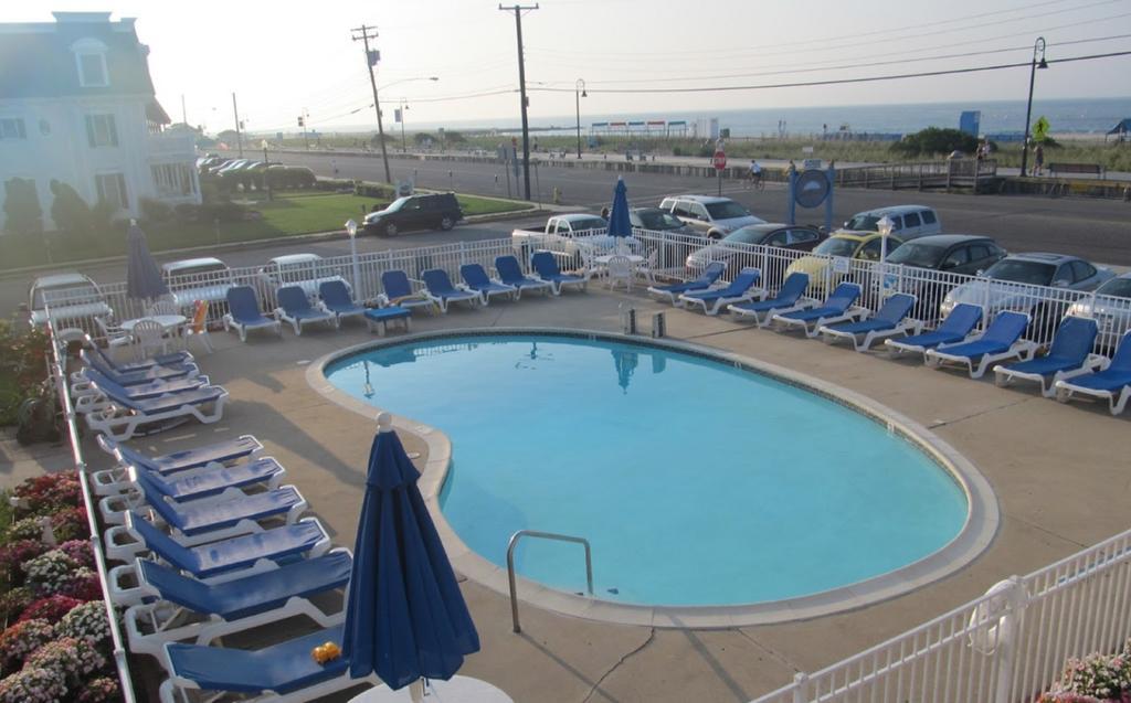 Colton Court Motor Inn Cape May Extérieur photo